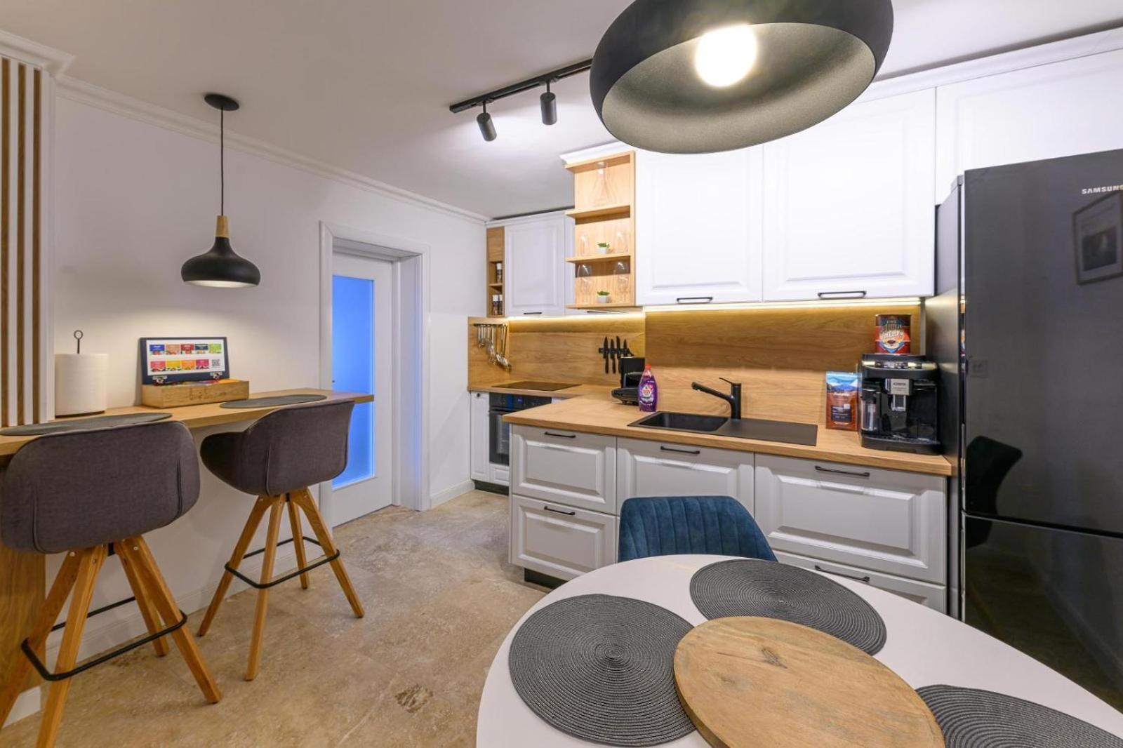 Five Stars Apartment Timişoara Eksteriør bilde